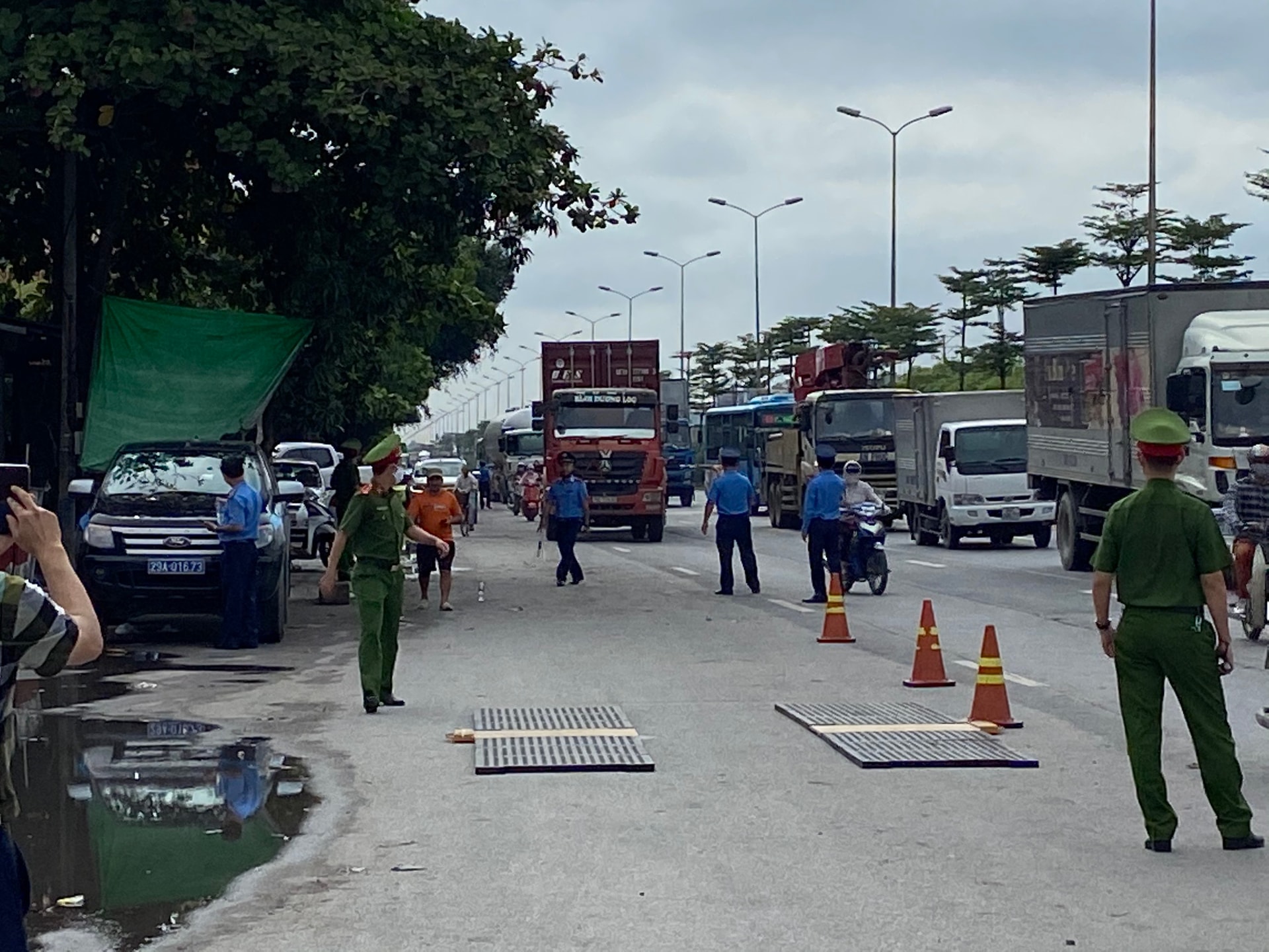 Lực lượng Thanh tra GTVT kiểm tra, xử lý vi phạm hành chính trong lĩnh vực hoạt động vận tải hàng hóa