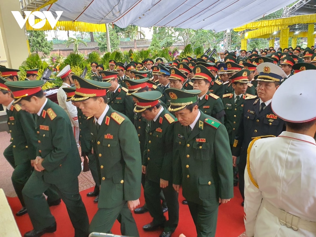 TRỰC TIẾP: Lễ viếng, truy điệu 13 liệt sĩ hy sinh tại thủy điện Rào Trăng 3 - 2