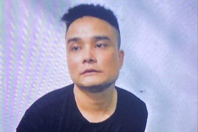 Ba con tin bị nam thanh niên cầm dao khống chế ở Sài Gòn - 2