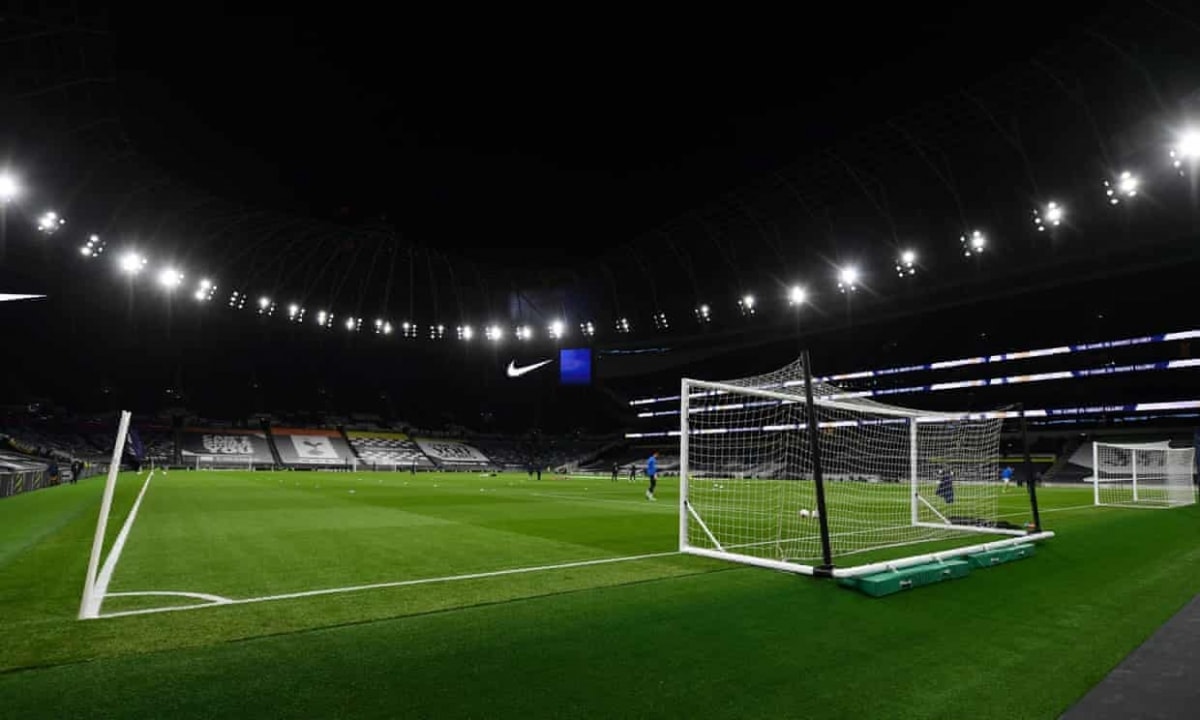 Sân vận động Tottenham Hotspur trước giờ bóng lăn. (Ảnh: Getty)