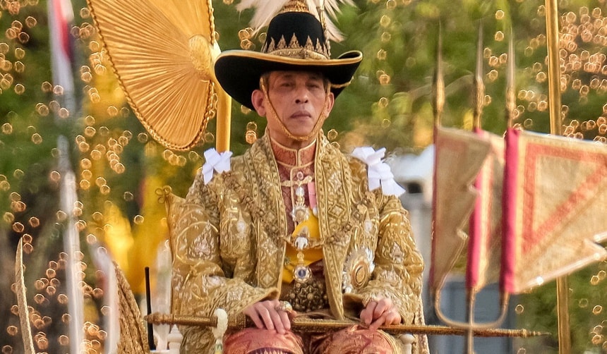 Sóng gió hoàng cung Thái Lan ngày quý phi Sineenat trở lại - 2