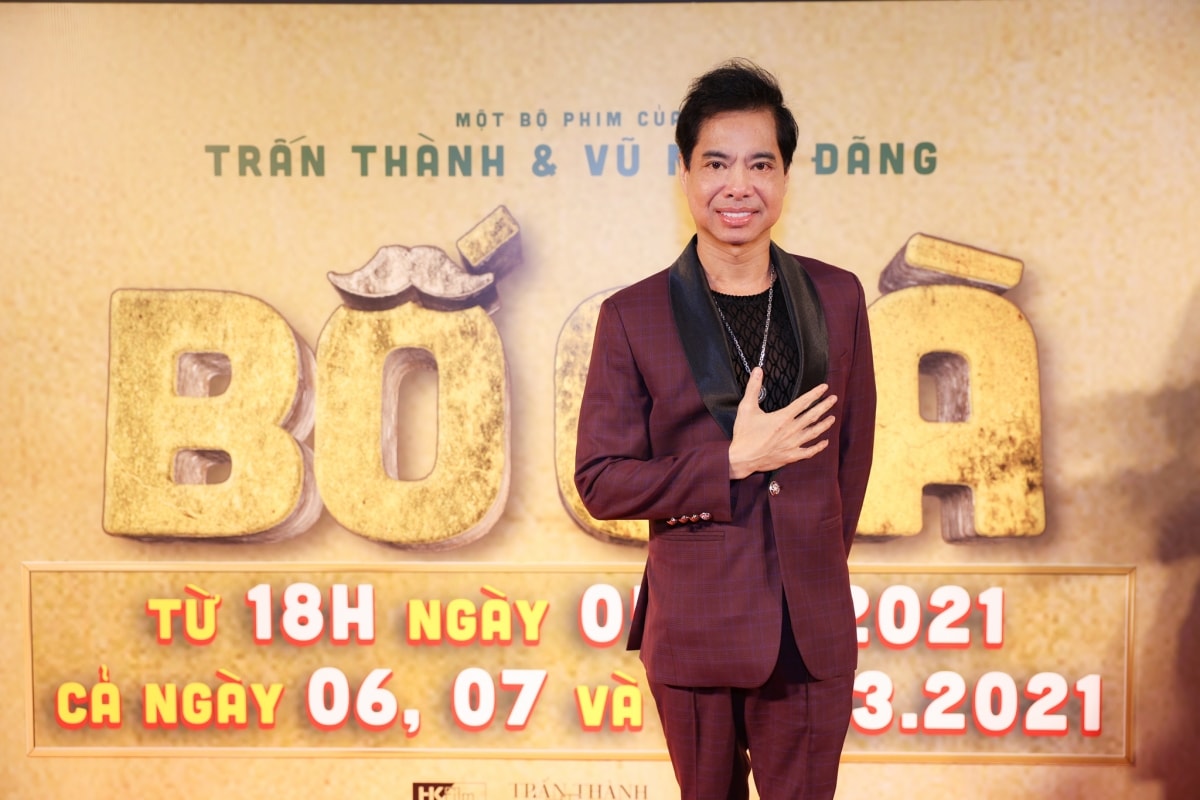Danh ca Ngọc Sơn cũng có mặt.