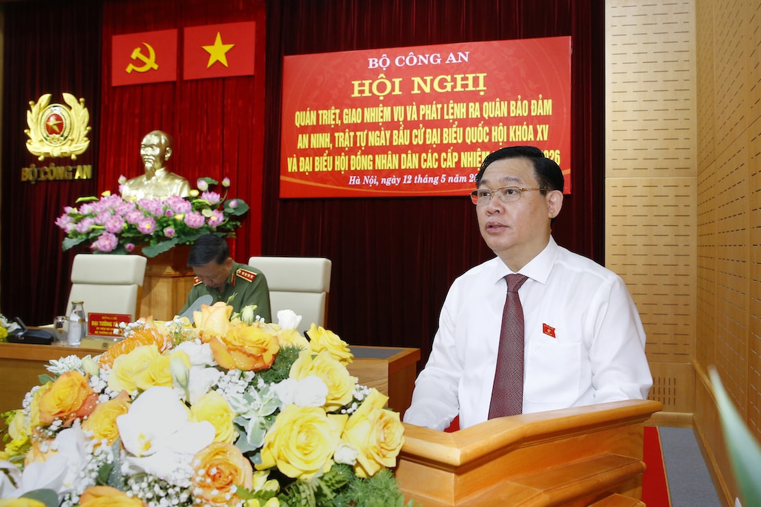 Chủ tịch Quốc hội: Không để xảy ra lây nhiễm cộng đồng trong tổ chức bầu cử - 1