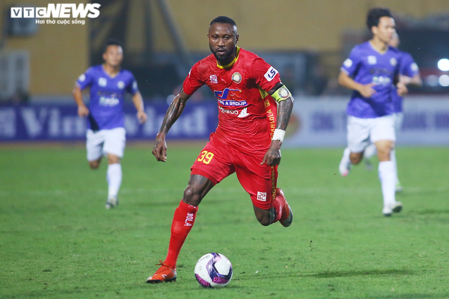 Hoàng Vũ Samson: CLB Thanh Hóa không trả lương, tôi sẽ kiện lên FIFA - 4